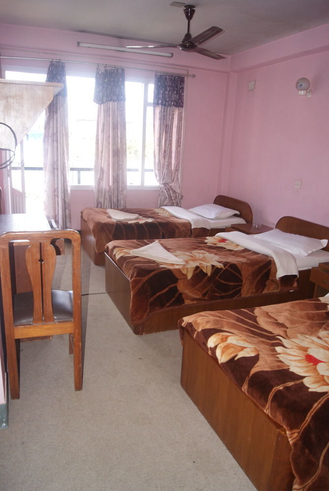 Hotel Pokhara Peace กาฐมาณฑุ ภายนอก รูปภาพ